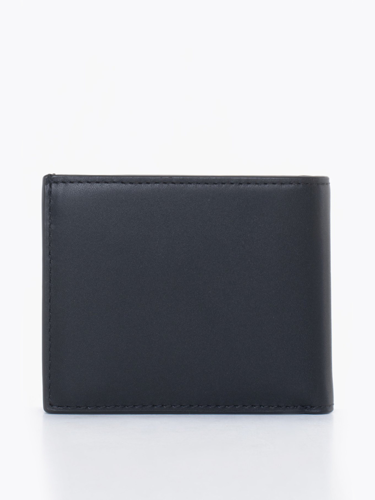 detail Calvin Klein pánska čierna peňaženka