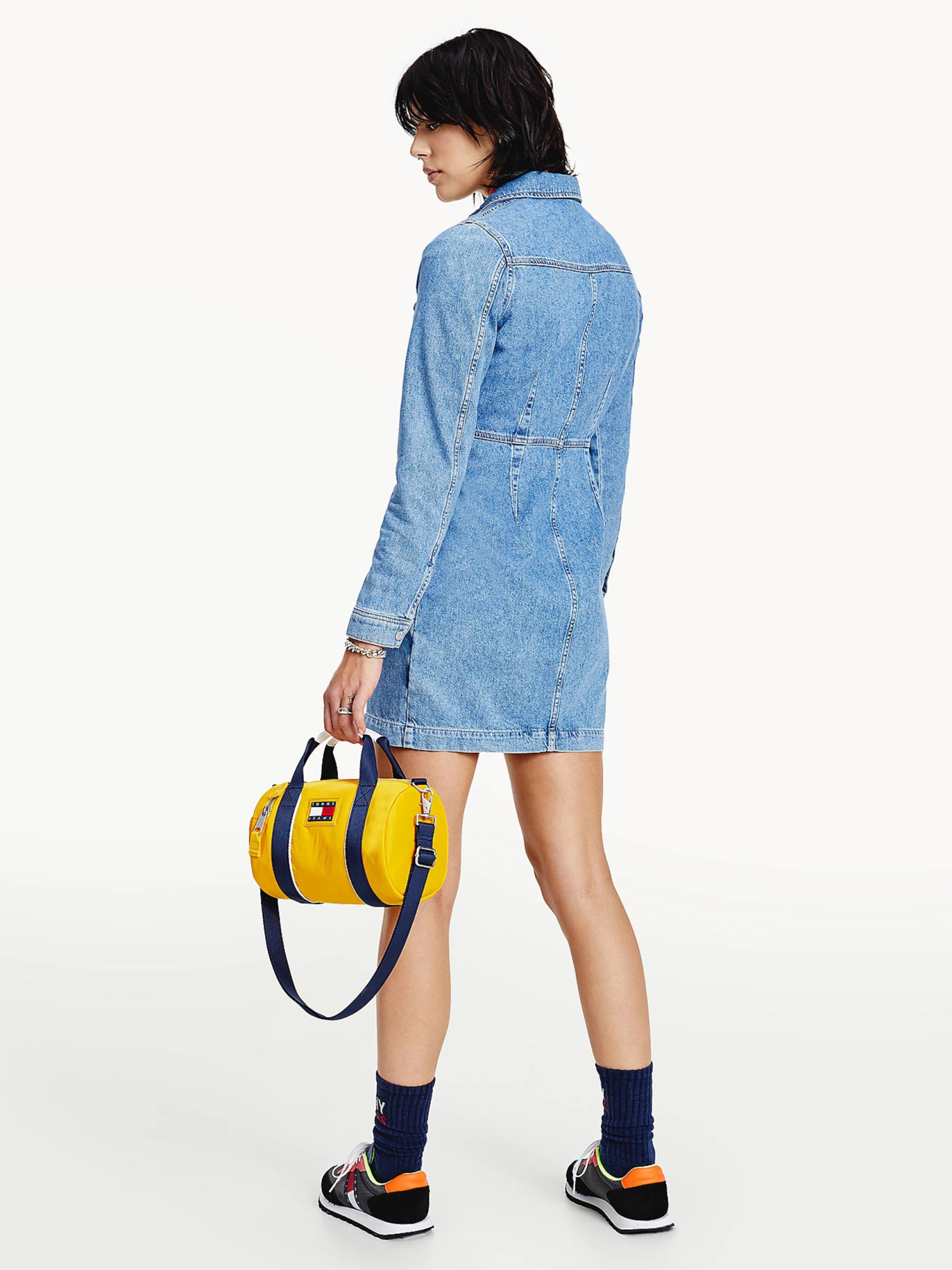 detail Tommy Jeans dámske džinové šaty