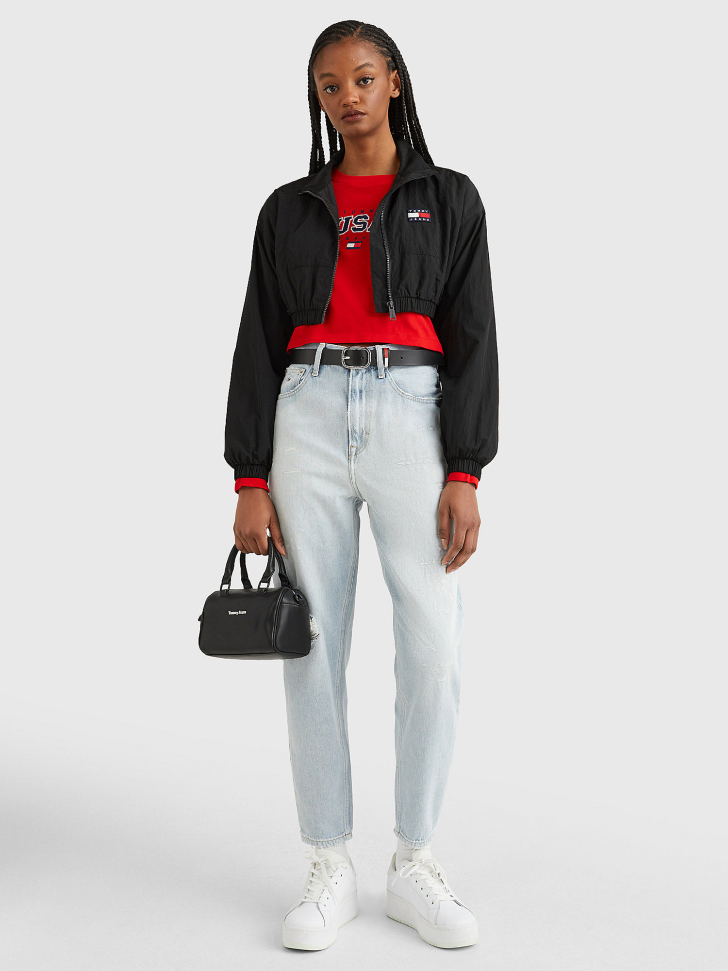 detail Tommy Jeans dámske svetlomodré džínsy