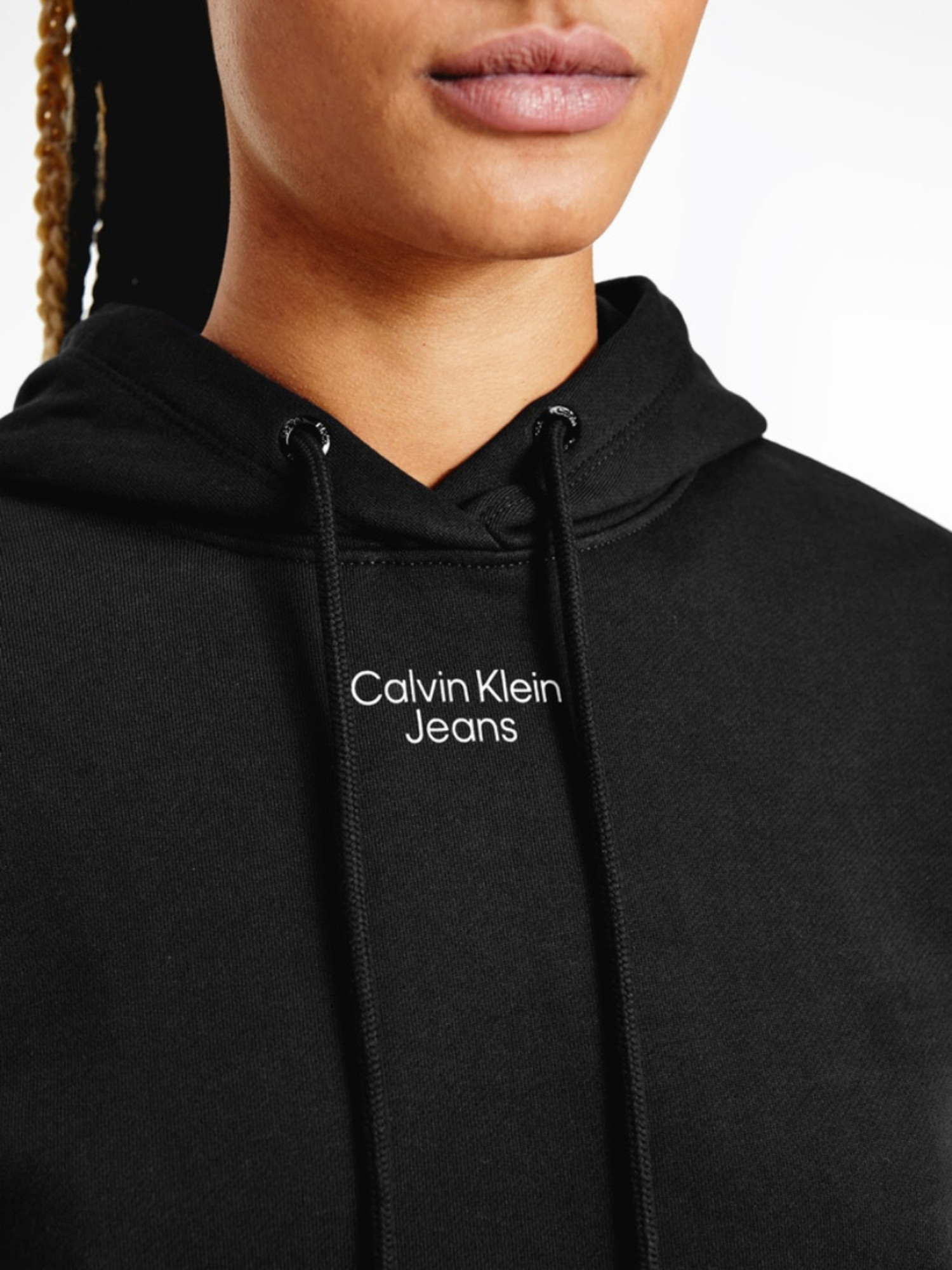 detail Calvin Klein dámska čierna mikina