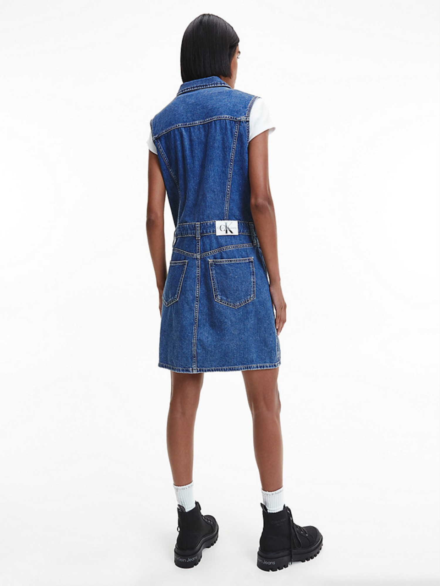 detail Calvin Klein dámske džínsové šaty