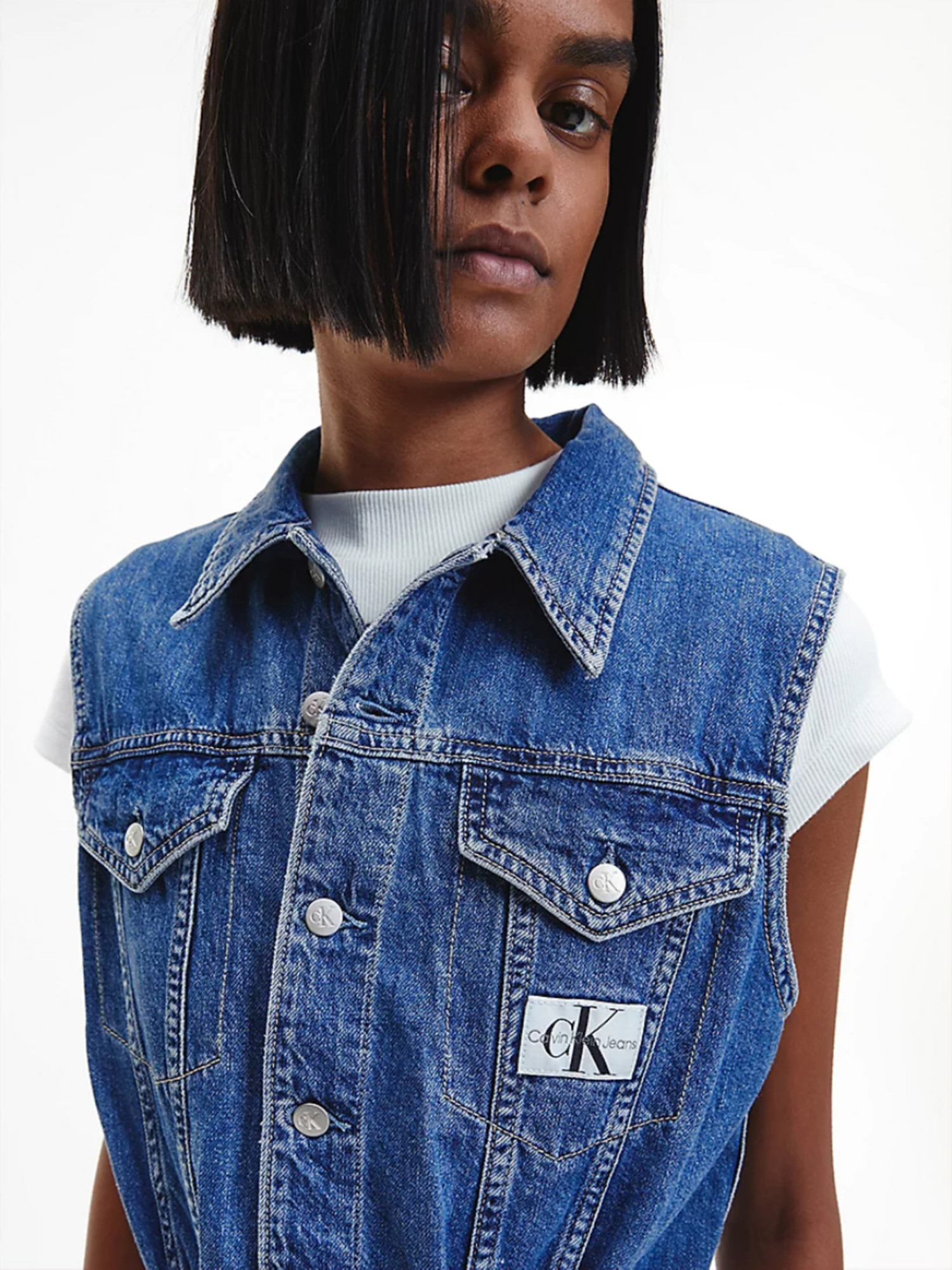 detail Calvin Klein dámske džínsové šaty