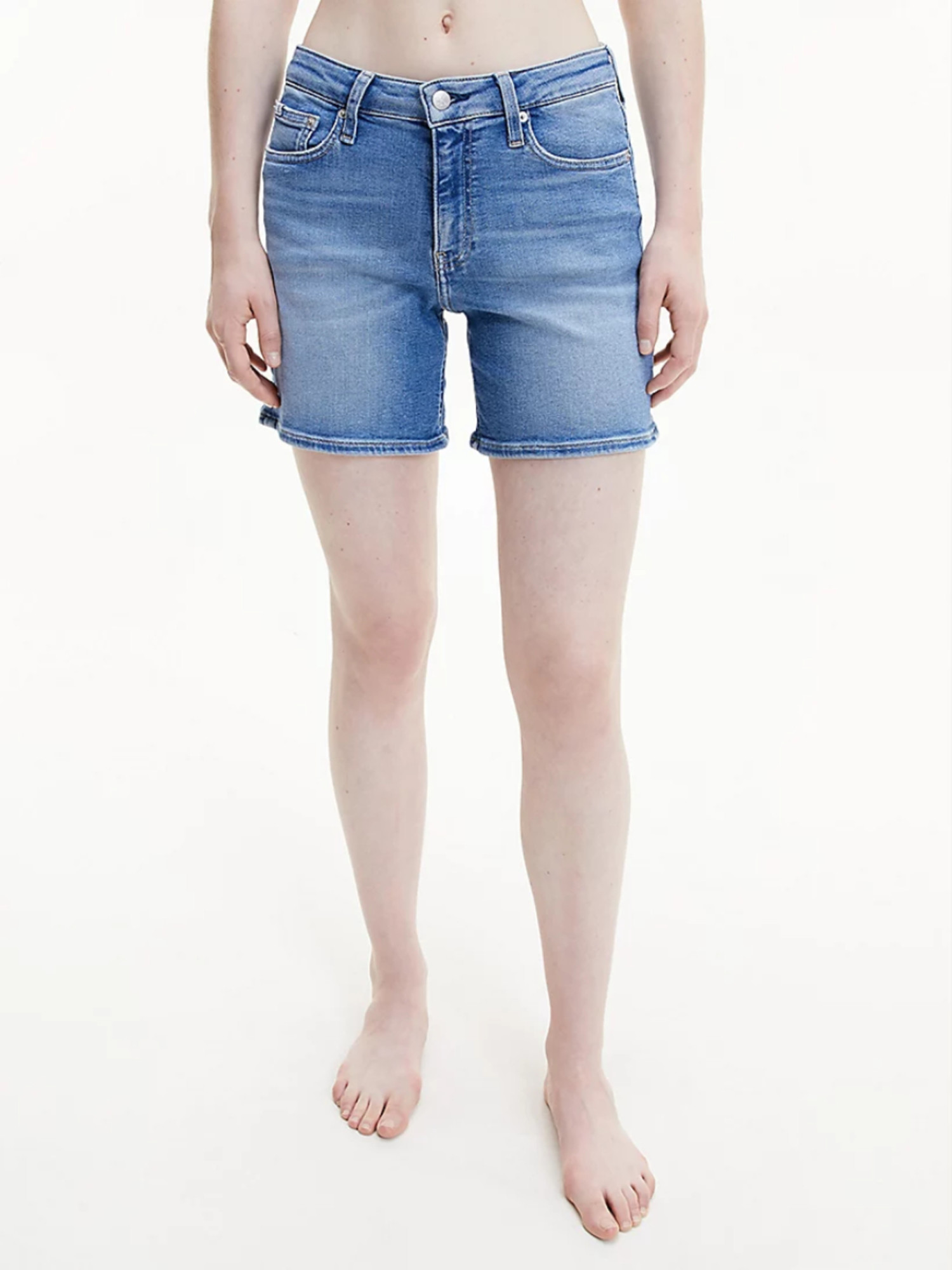 detail Calvin Klein dámske džínsové šortky