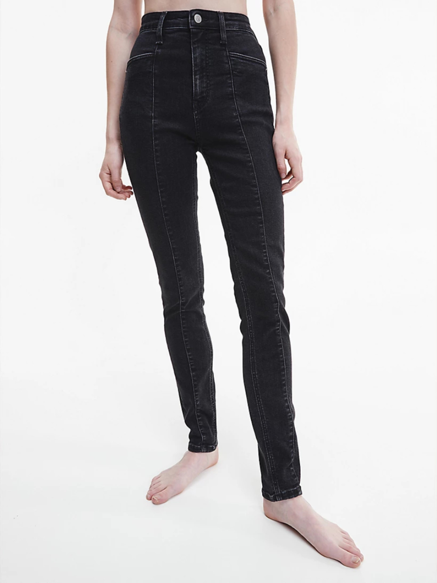 detail Calvin Klein dámske čierne džínsy