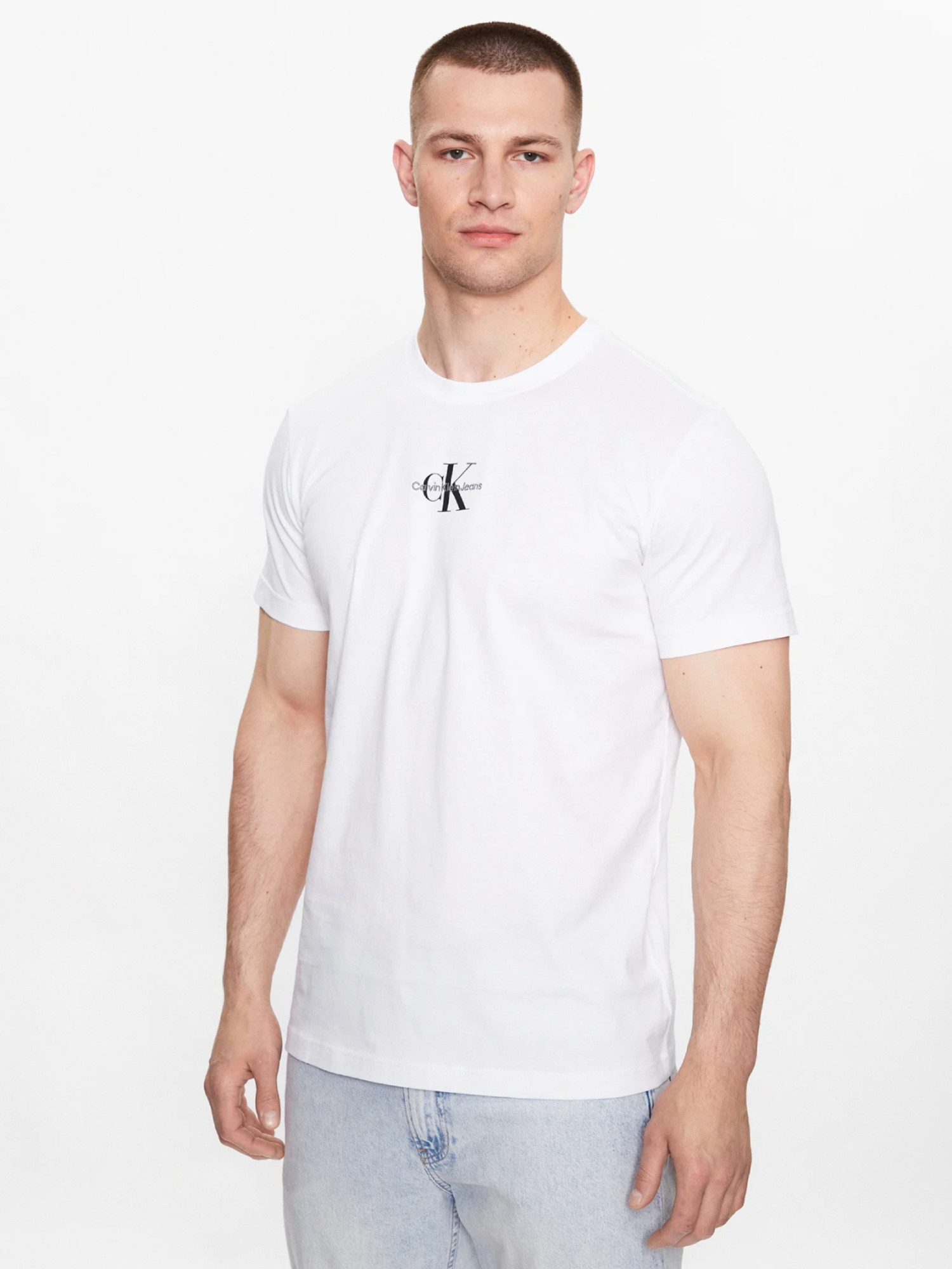 detail Calvin Klein pánské bílé tričko
