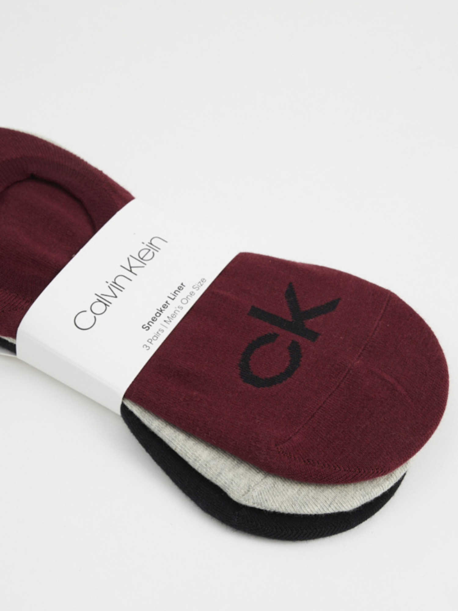 detail Calvin Klein pánske ponožky 3 pack