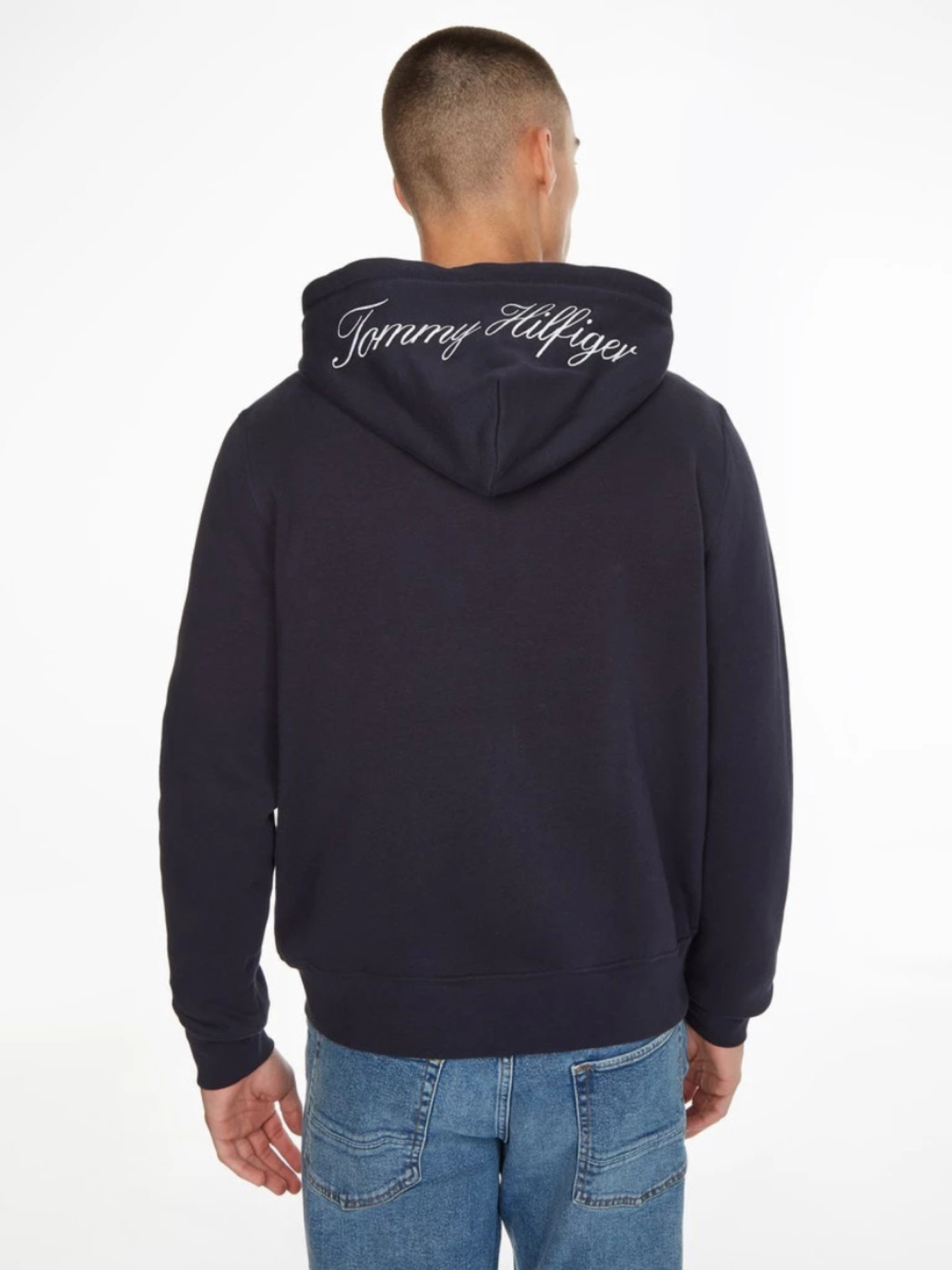 detail Tommy Hilfiger pánska tmavomodrá mikina