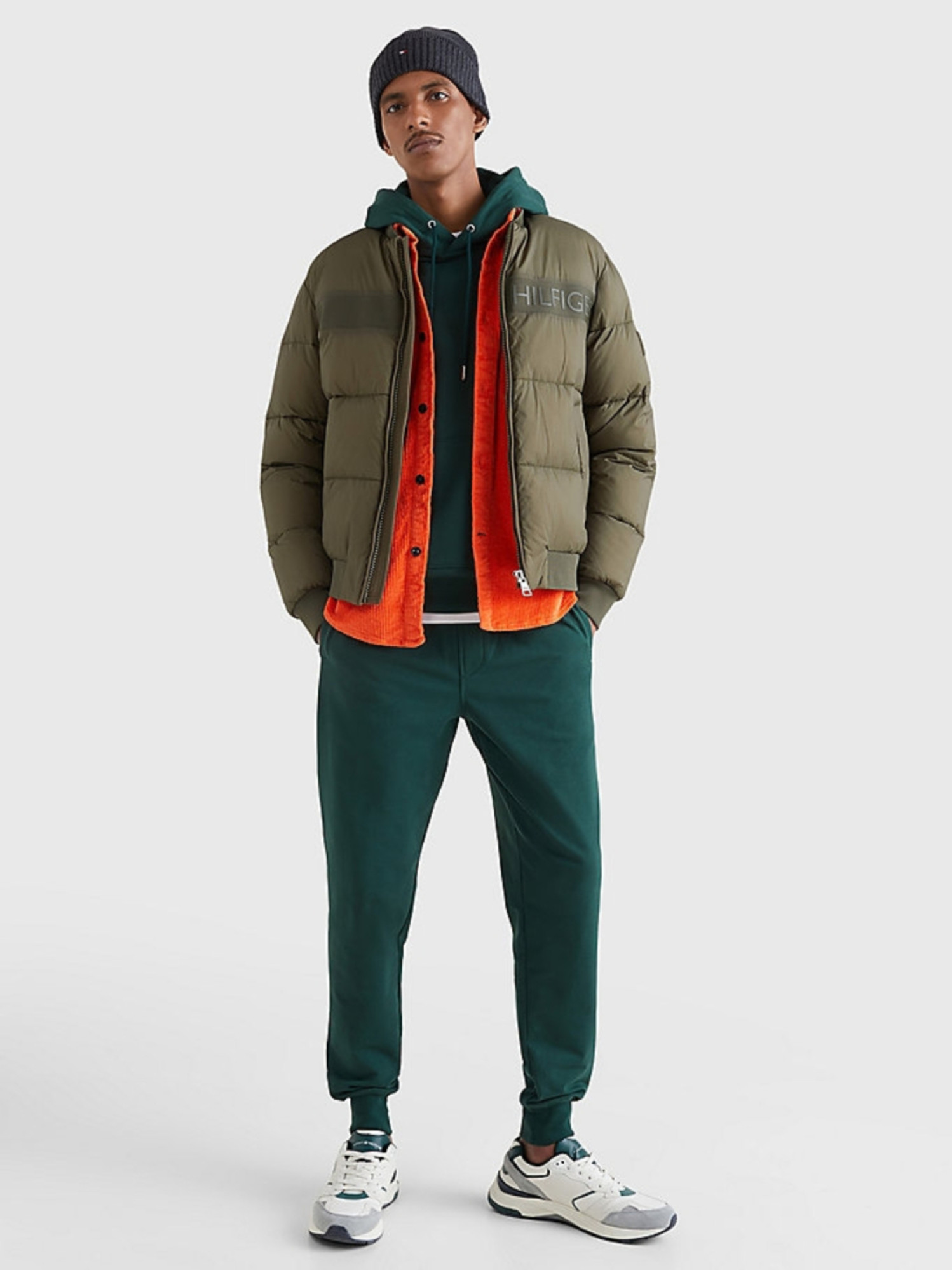 detail Tommy Hilfiger pánsky zimný bomber