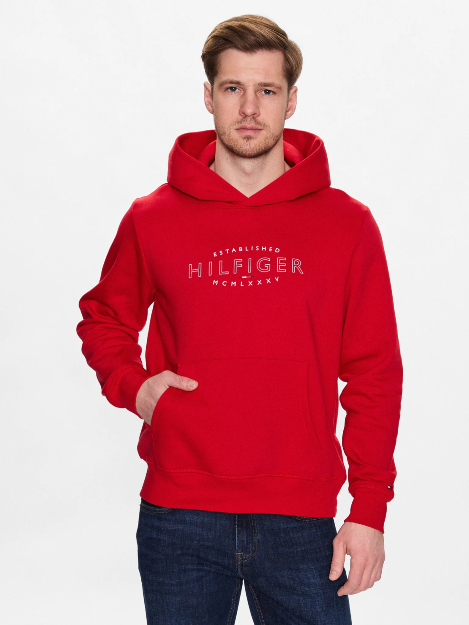 detail Tommy Hilfiger pánska červená mikina Logo