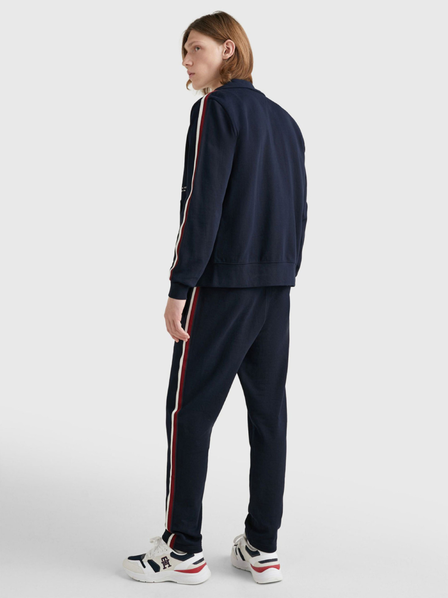 detail Tommy Hilfiger pánska modrá mikina Global