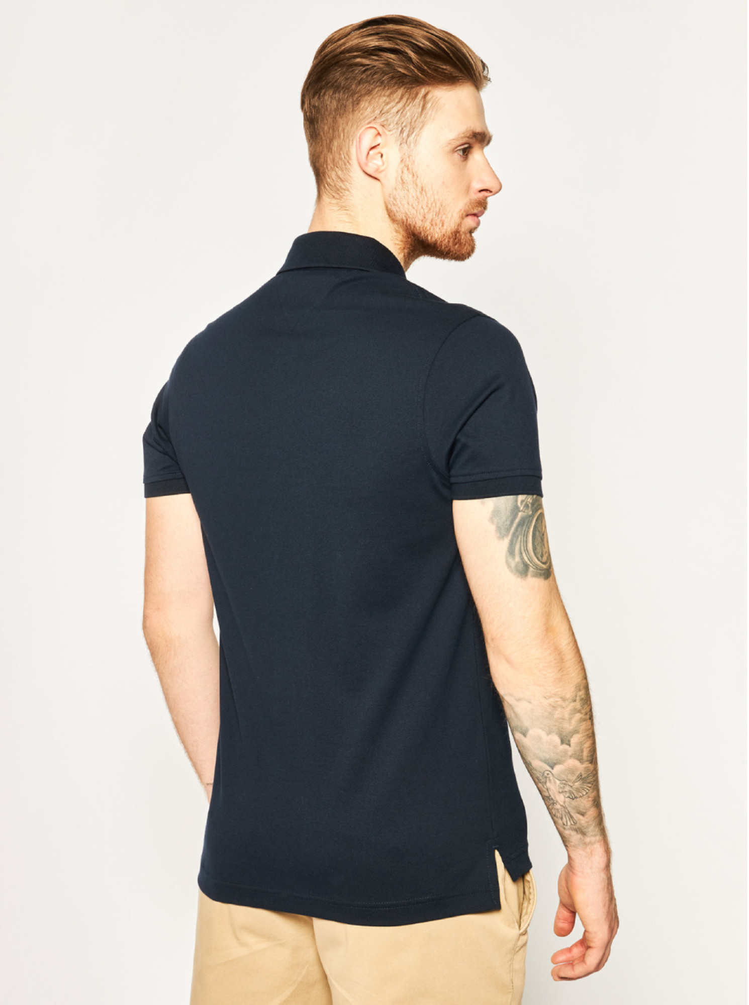 detail Tommy Hilfiger pánske tmavomodré polo Core