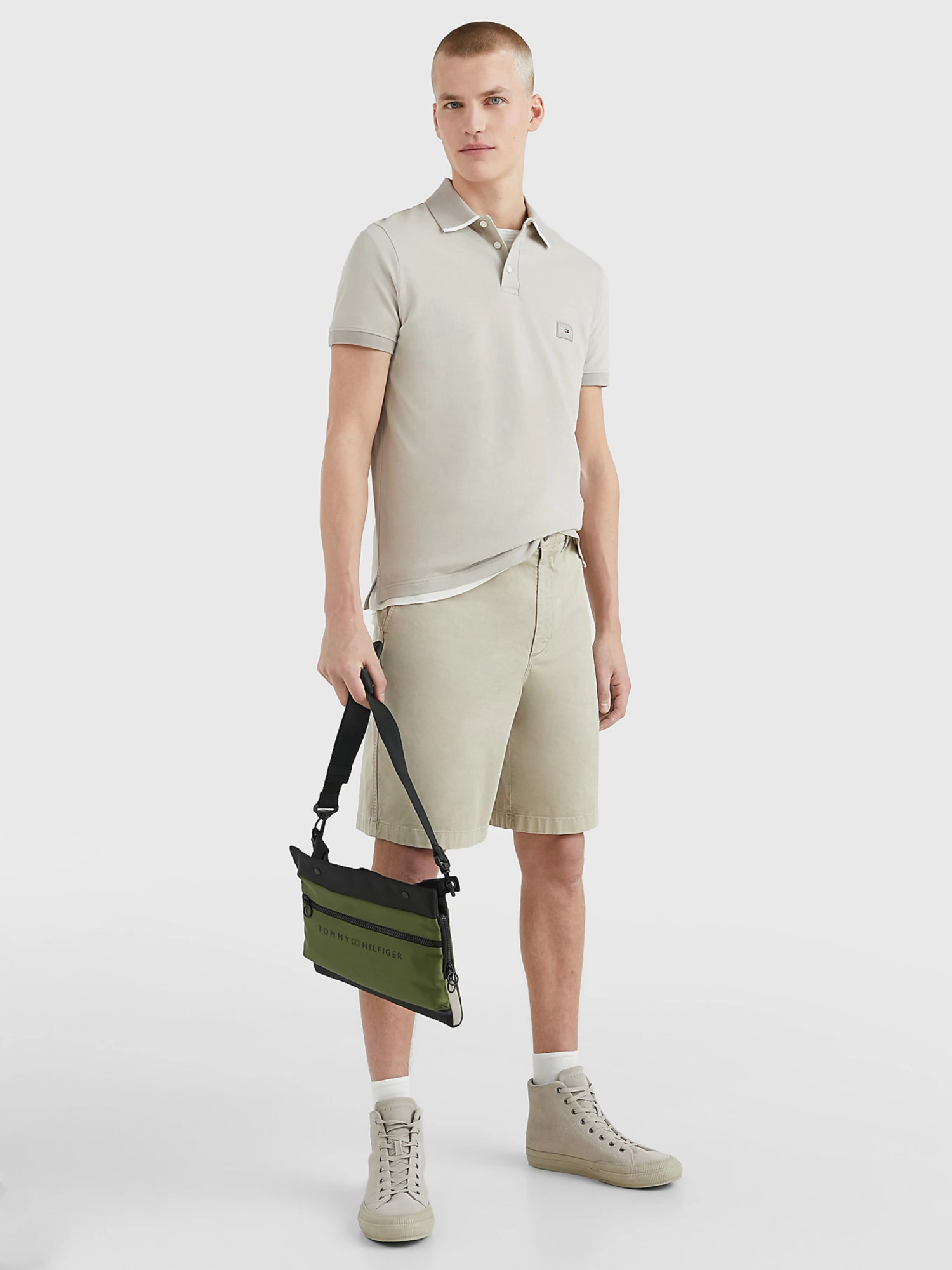 detail Tommy Hilfiger pánske polo Under