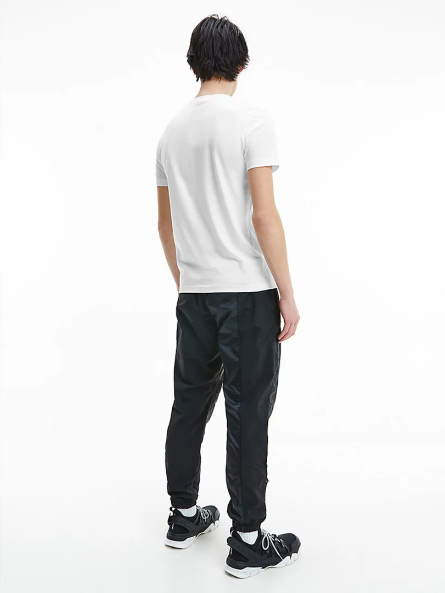 detail Calvin Klein pánske biele tričká 2 pack