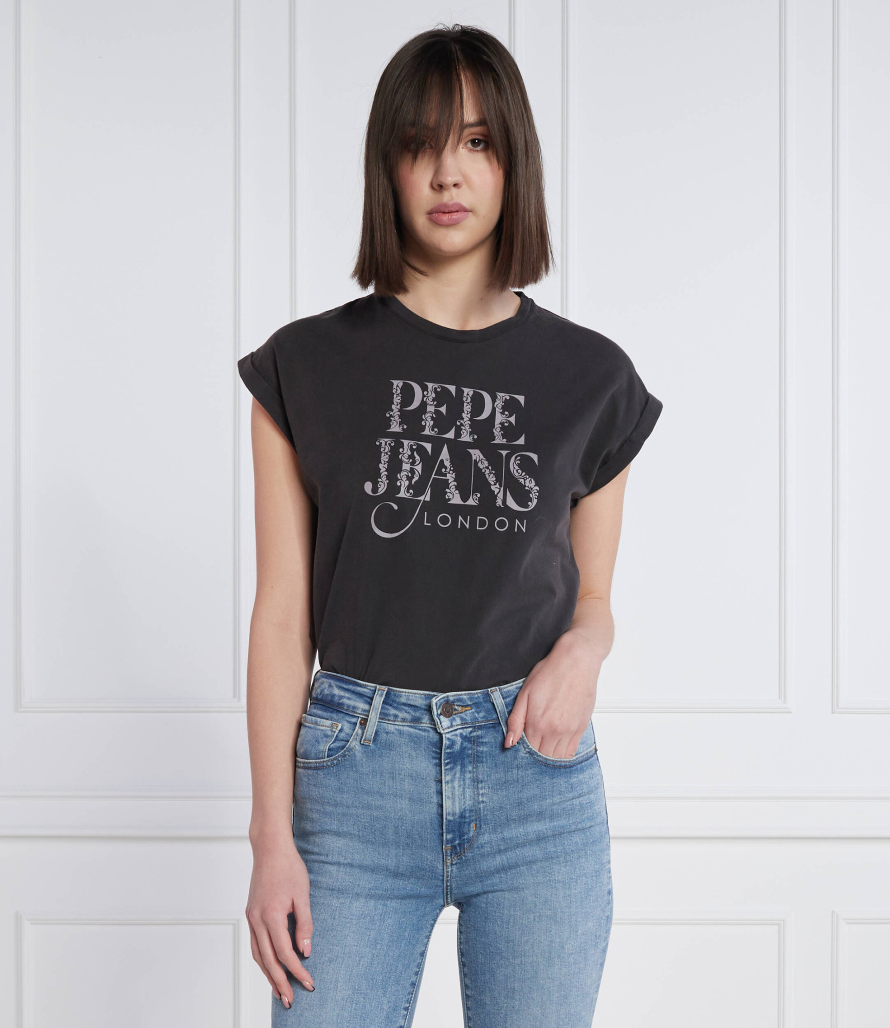 detail Pepe Jeans čierne dámske Linda tričko