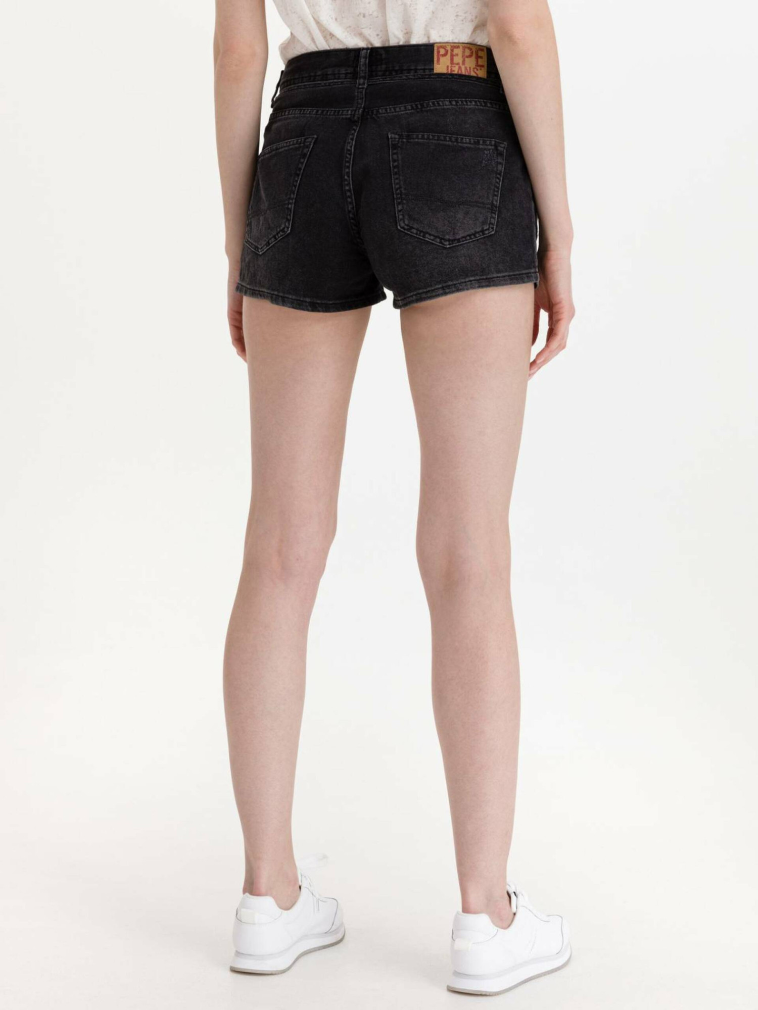 detail Pepe Jeans dámske džínsové šortky Bonita