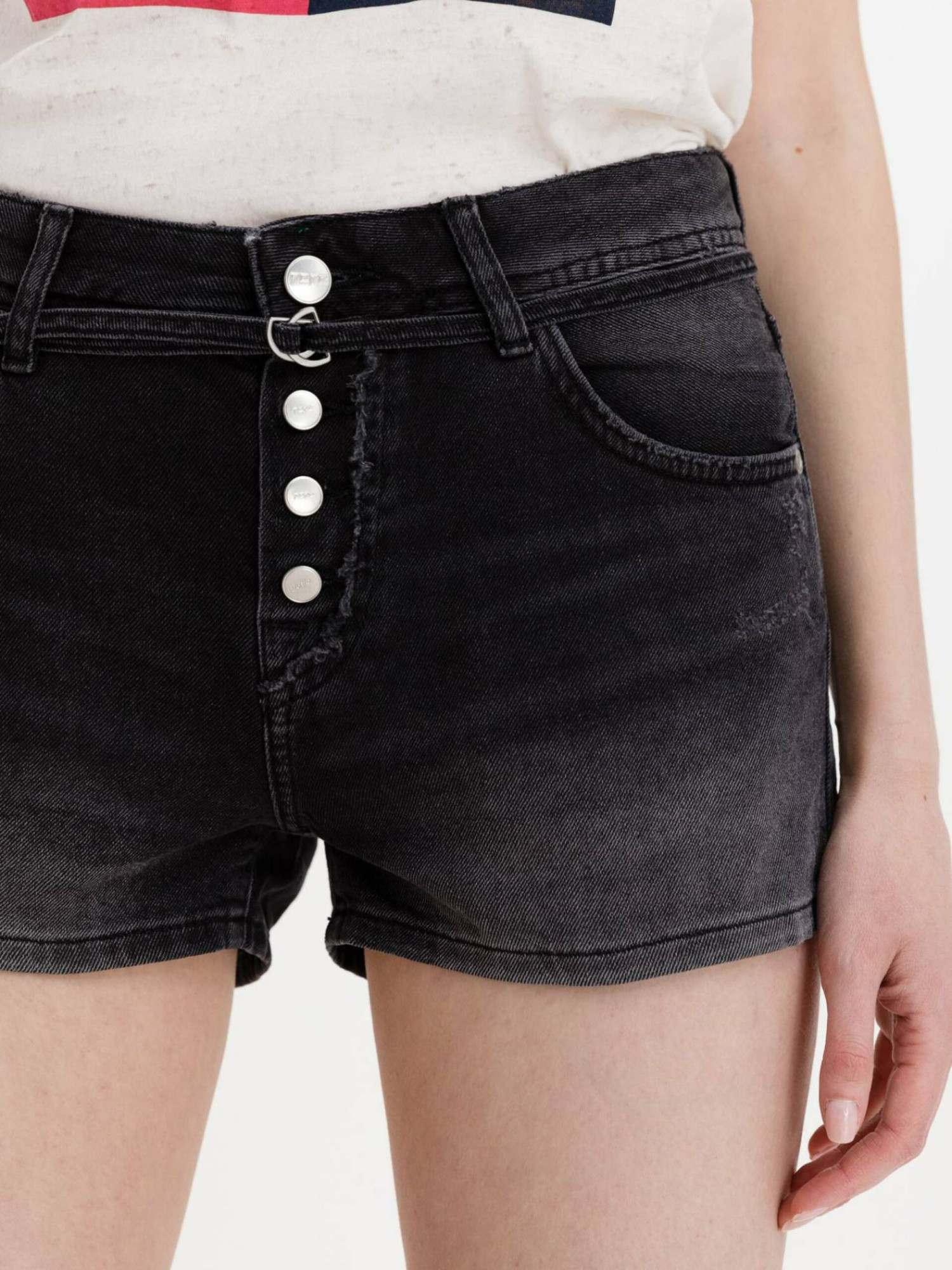 detail Pepe Jeans dámske džínsové šortky Bonita