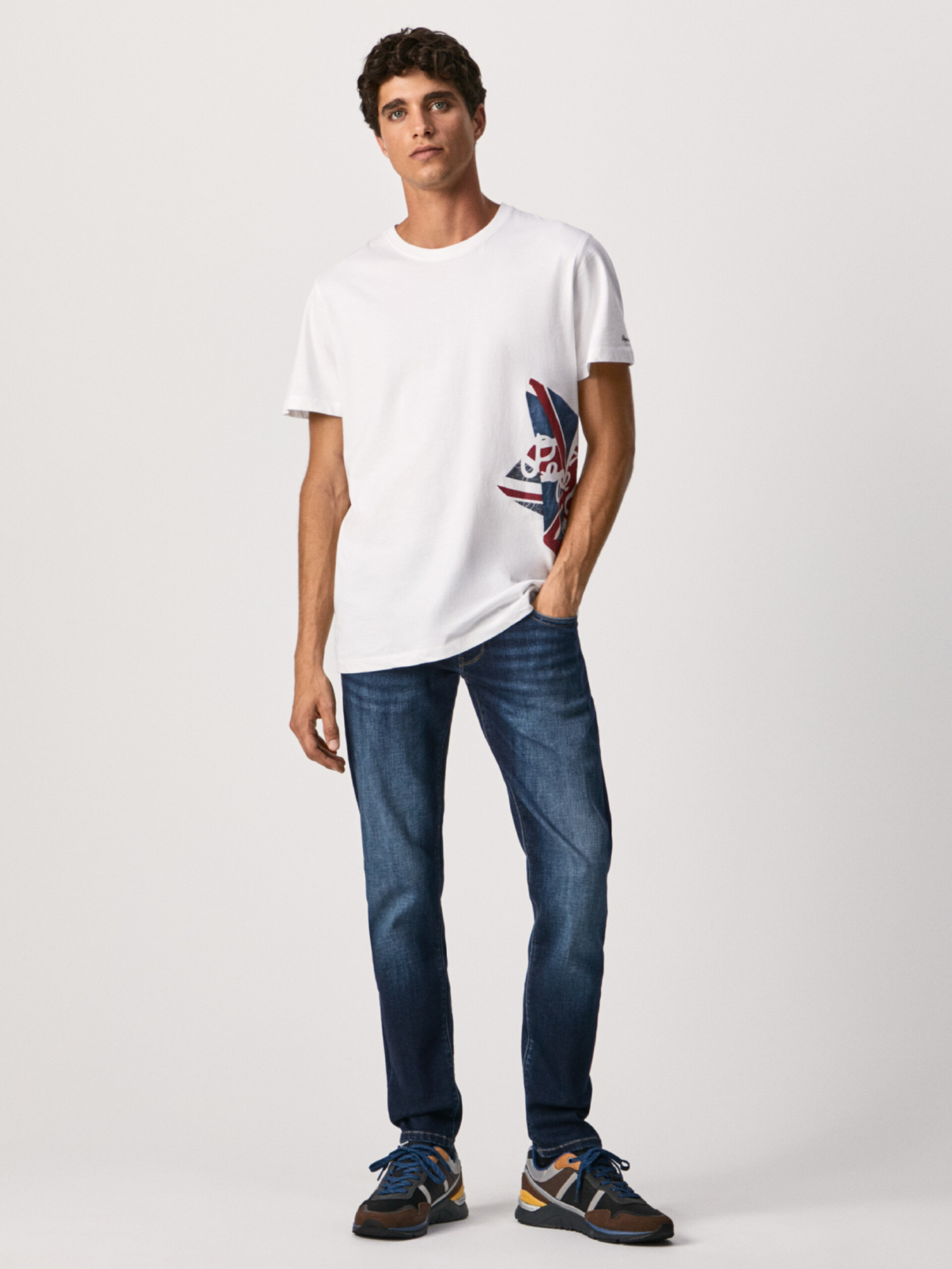 detail Pepe Jeans pánske biele tričko Ronny