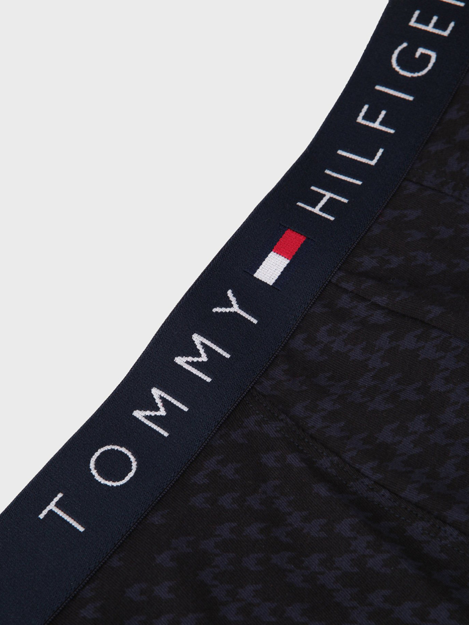 detail Tommy Hilfiger pánske modré boxerky