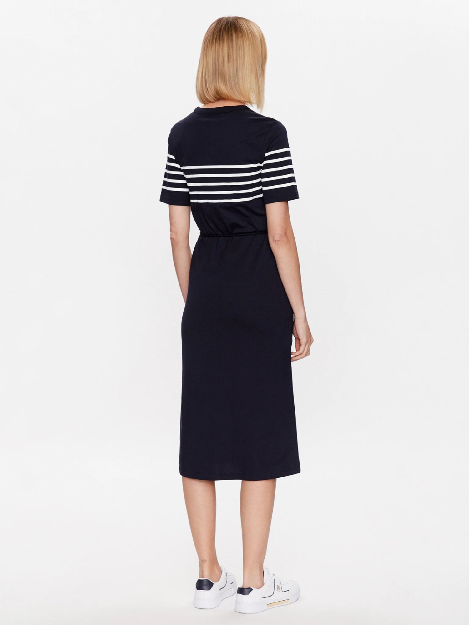 detail Tommy Hilfiger dámske tmavomodré šaty