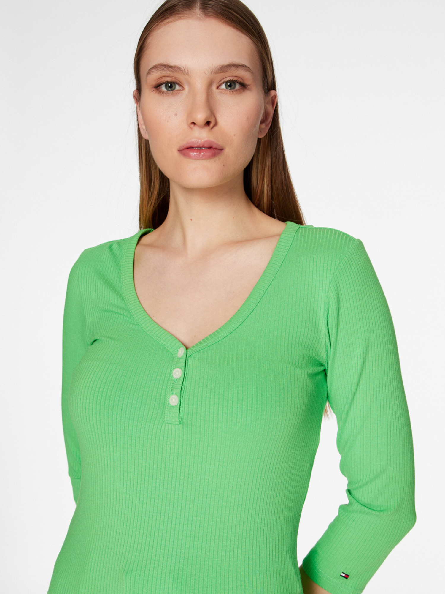 detail Tommy Hilfiger dámske zelené tričko