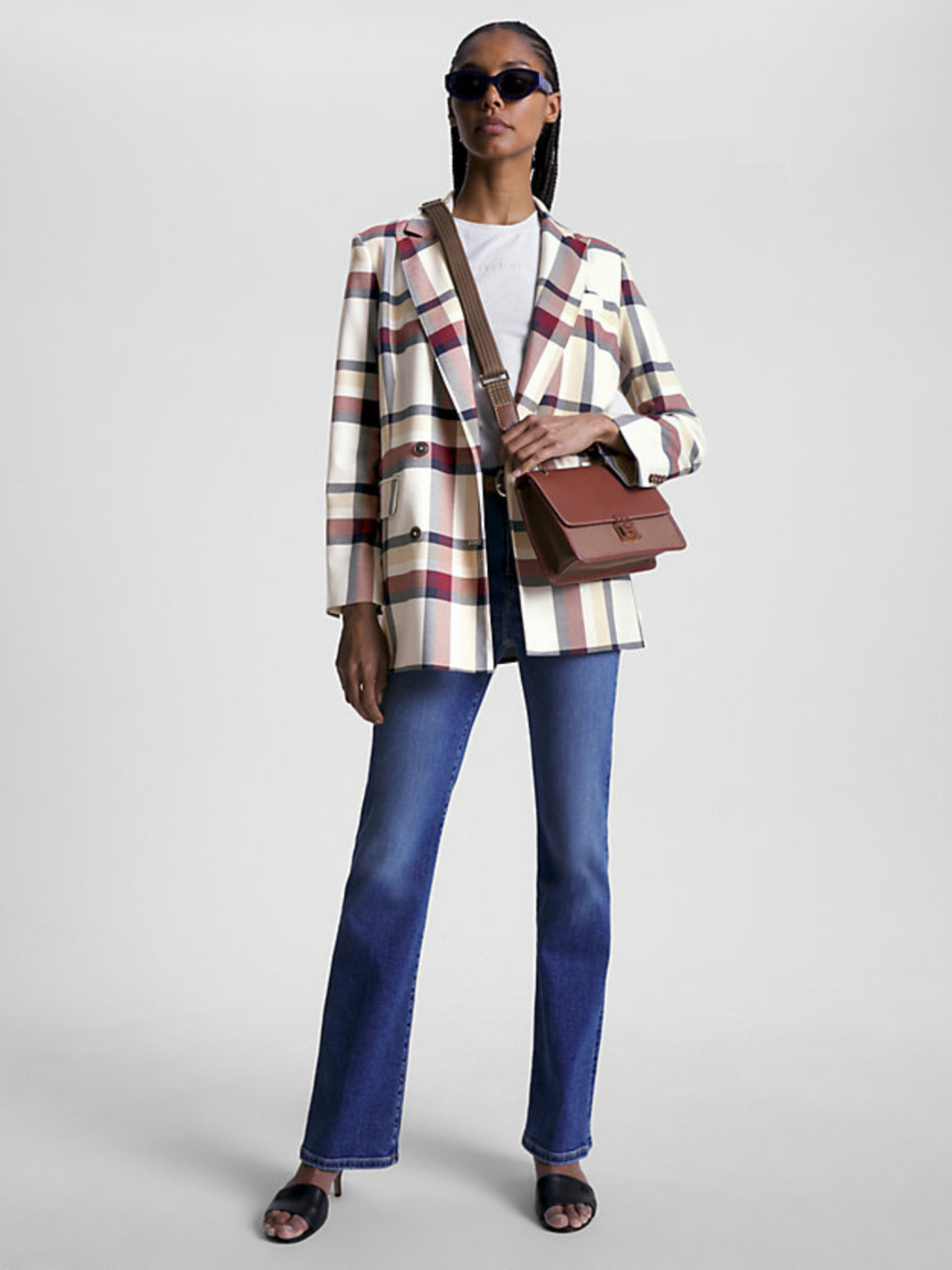 detail Tommy Hilfiger dámské dvouřadé kárované sako