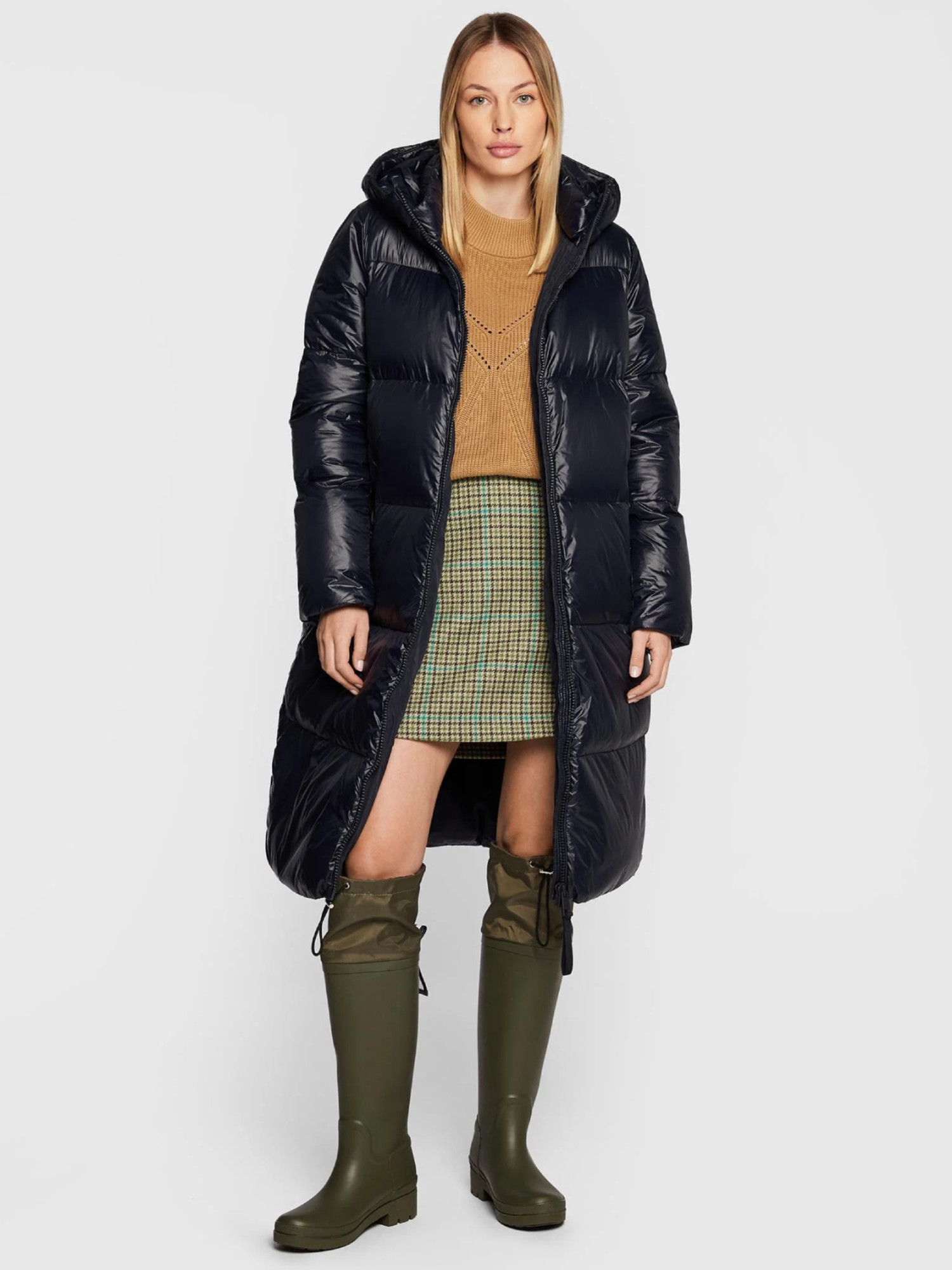 detail Tommy Hilfiger dámsky tmavomodrý kabát