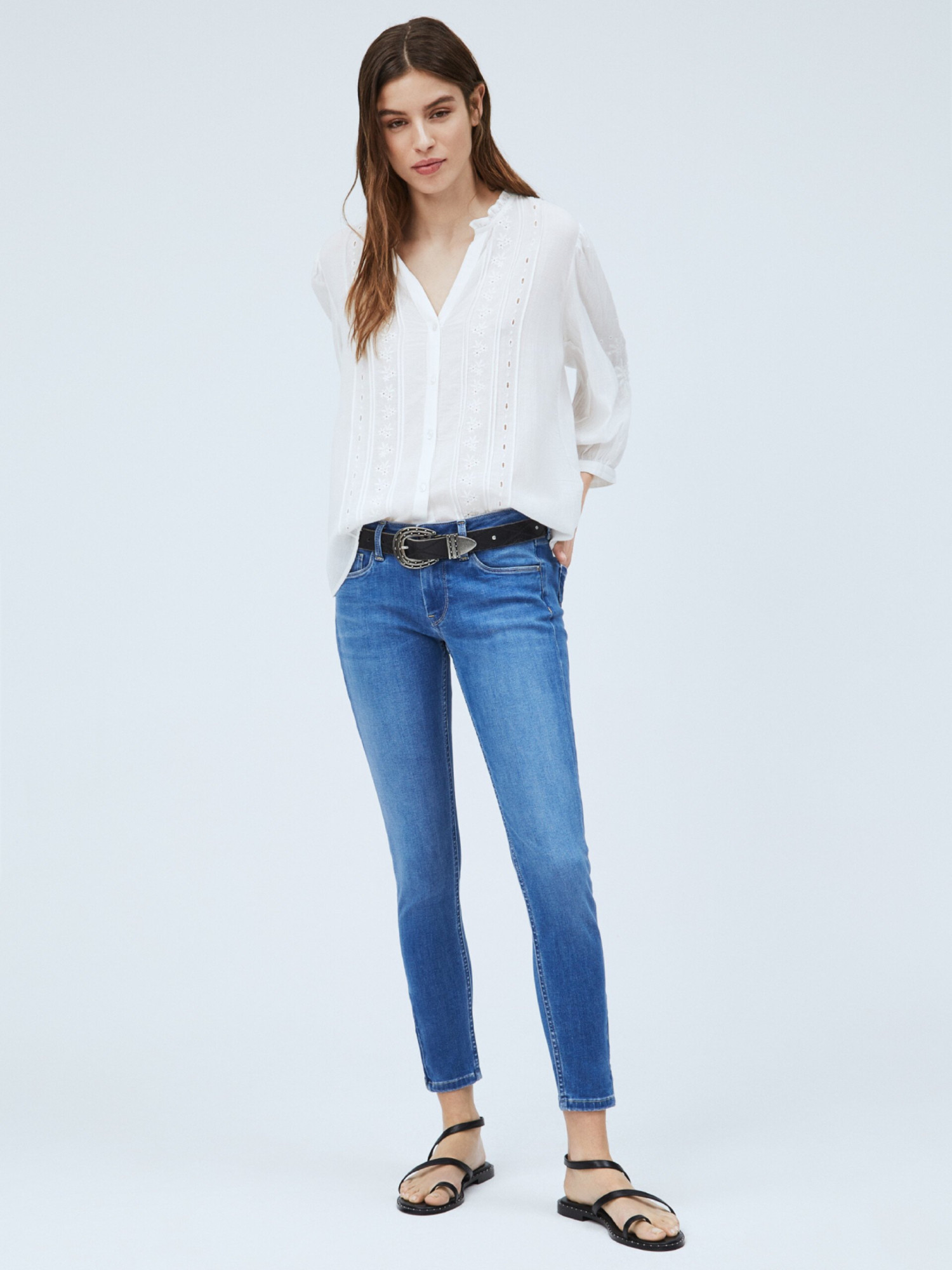 detail Pepe Jeans dámske modré džínsy Lola