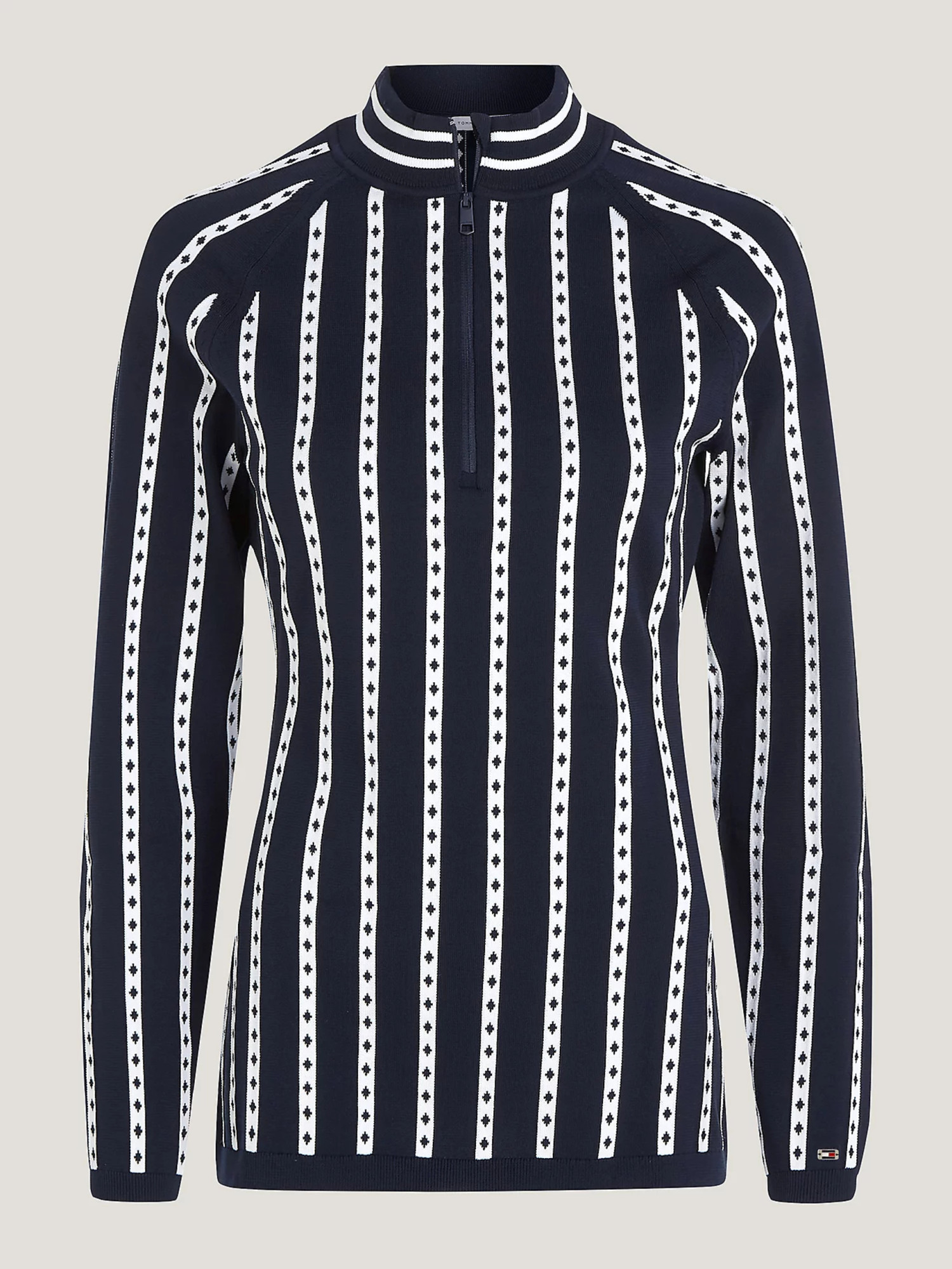 detail Tommy Hilfiger dámsky tmavomodrý sveter so vzorom