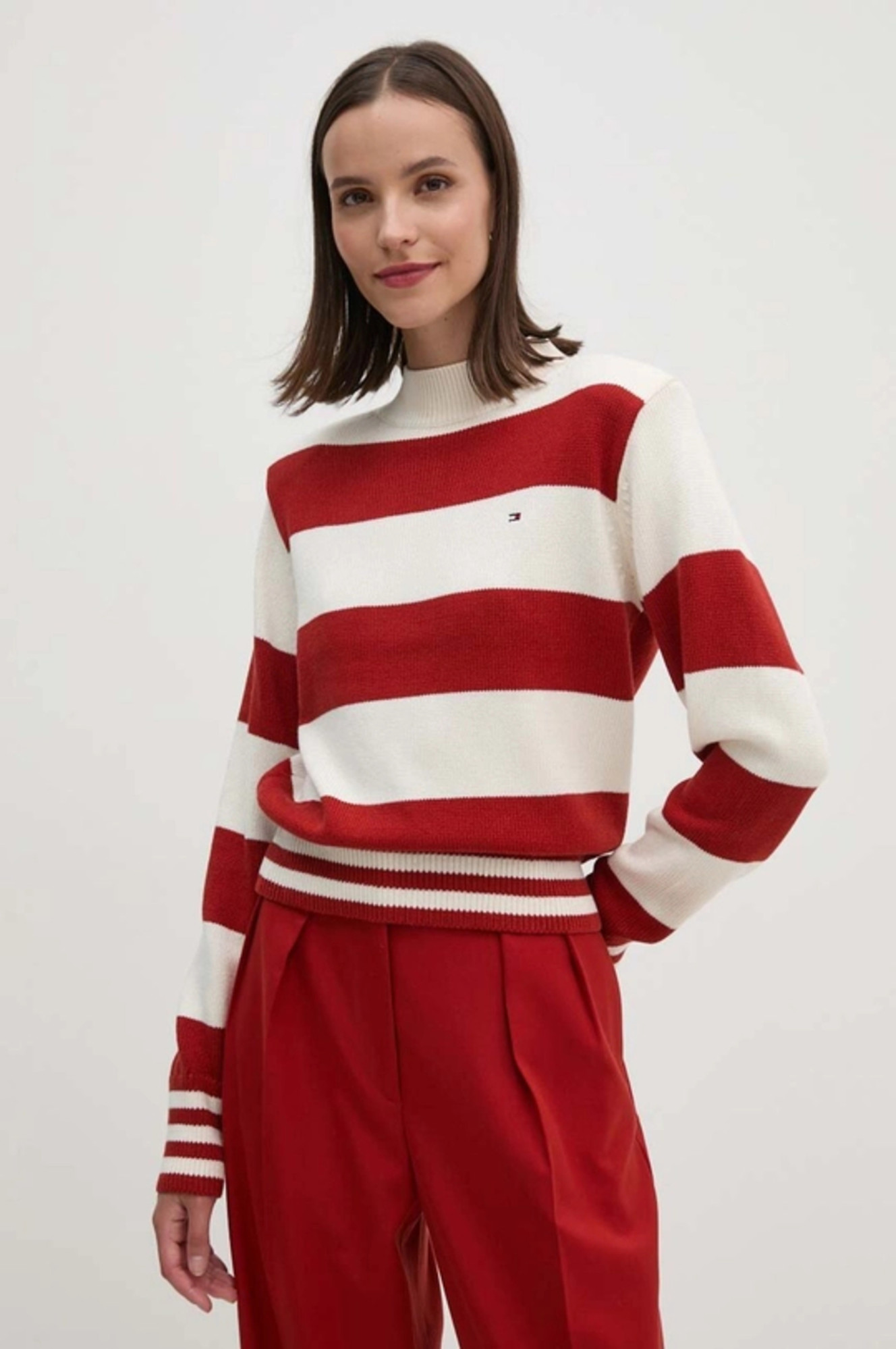 detail Tommy Hilfiger dámsky pruhovaný sveter