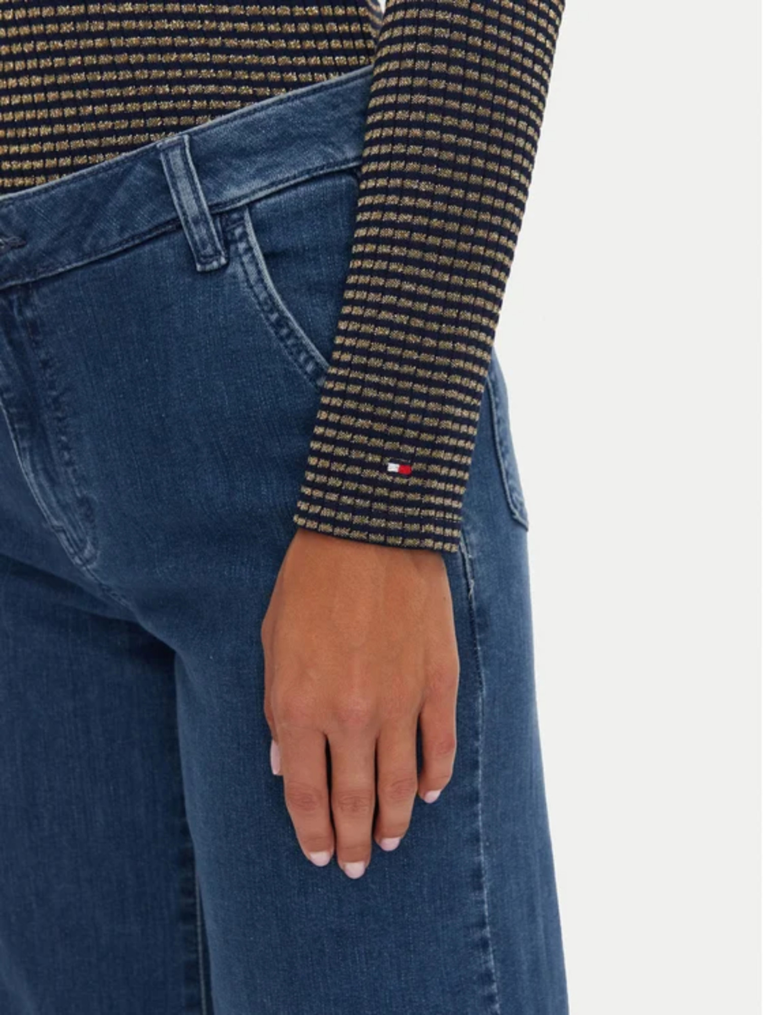 detail Tommy Hilfiger dámsky rolák