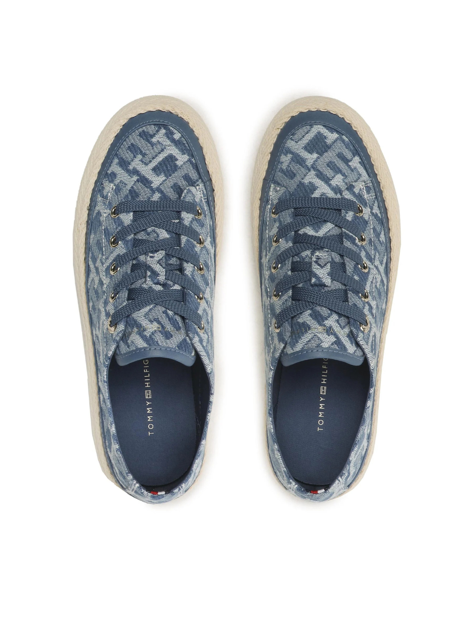 detail Tommy Hilfiger dámske modré tenisky so vzorom