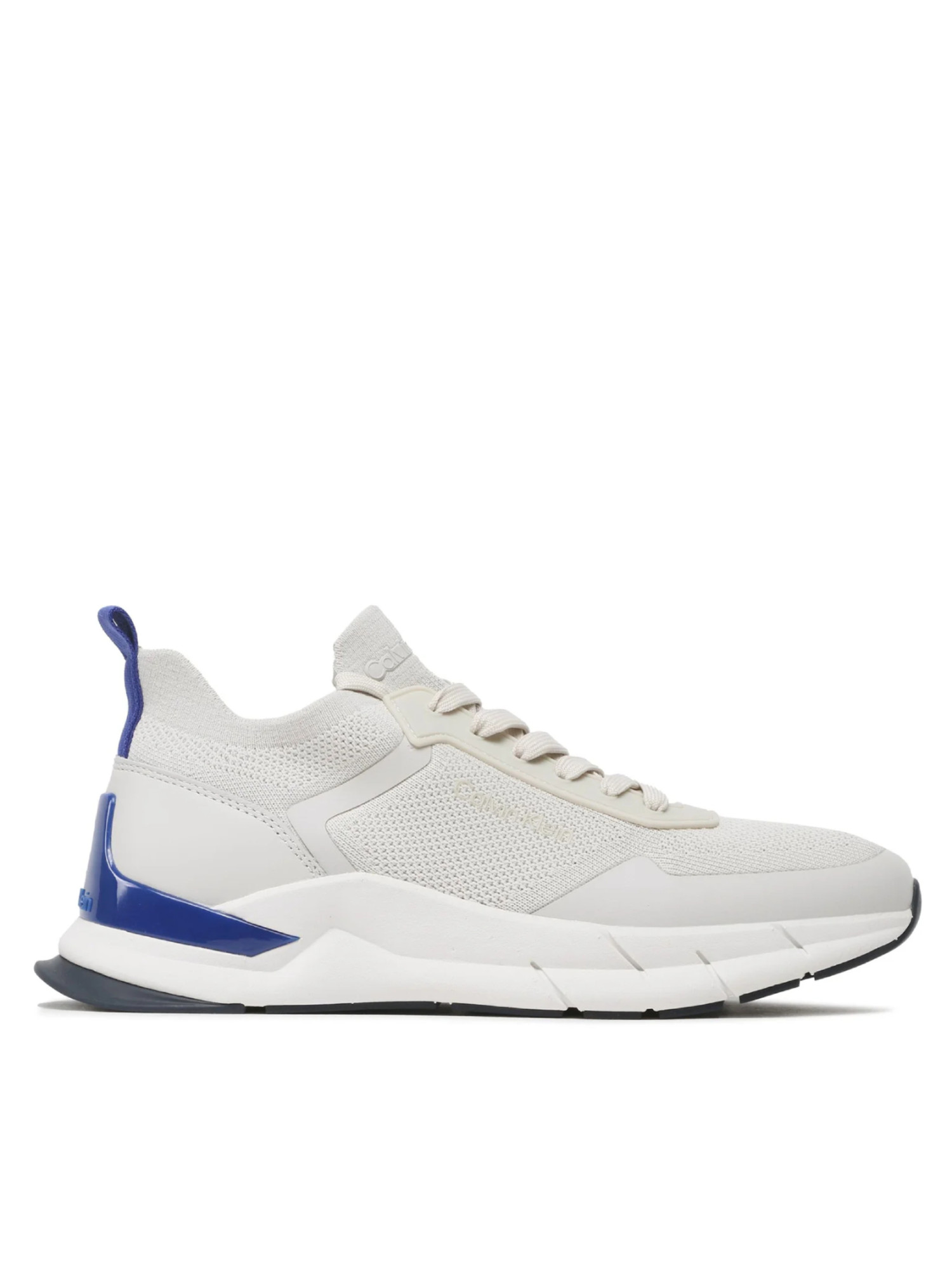 detail Calvin Klein pánske šedé tenisky