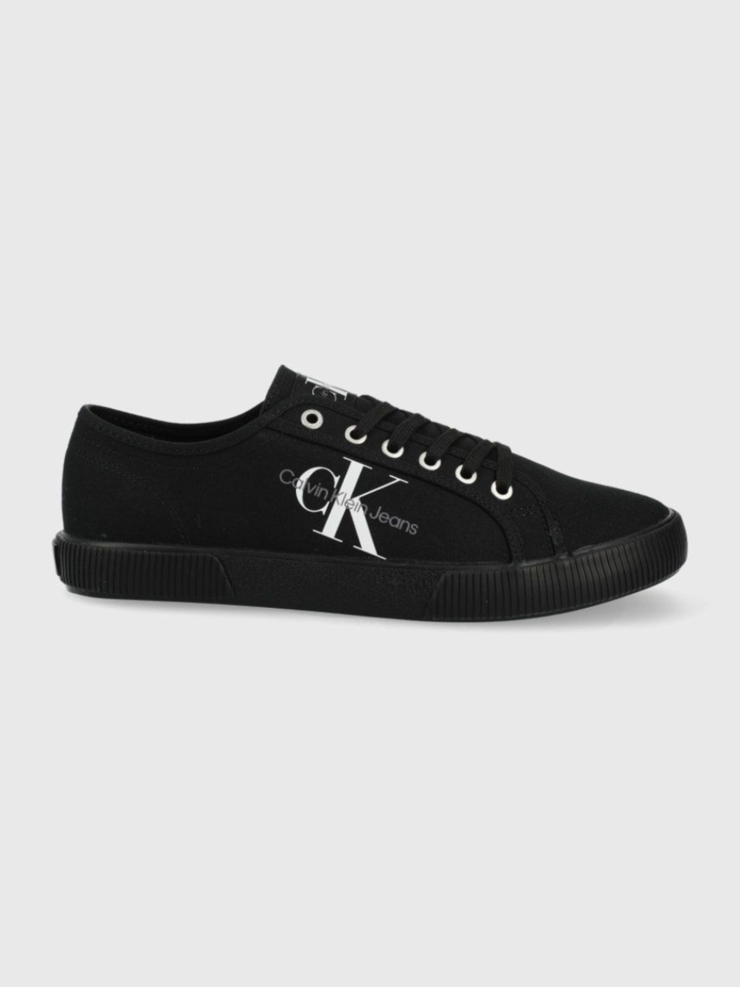 detail Calvin Klein pánske čierne plátené tenisky ESSENTIAL VULCANIZED 1
