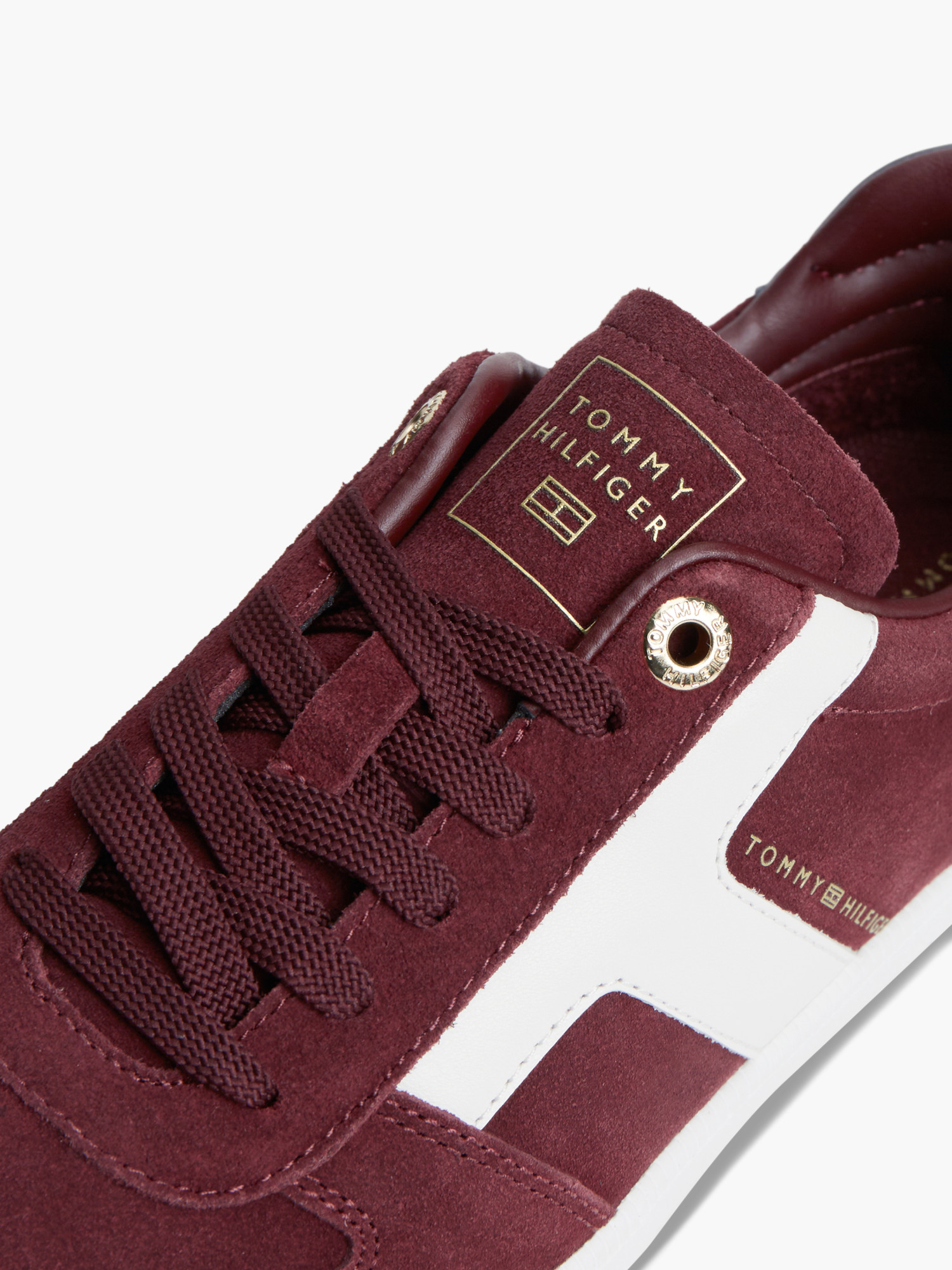detail Tommy Hilfiger dámske vínové tenisky