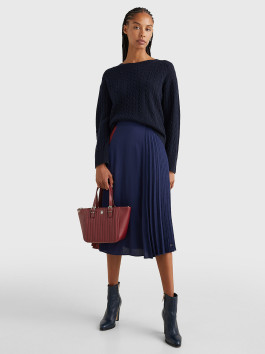 nahlad Tommy Hilfiger dámska vínová kabelka