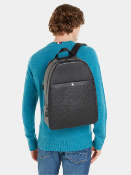 nahlad Tommy Hilfiger pánsky čierny batoh
