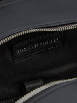 nahlad Tommy Hilfiger pánsky čierny batoh
