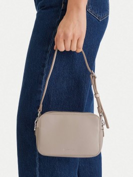 nahlad Calvin Klein dámska béžová kabelka