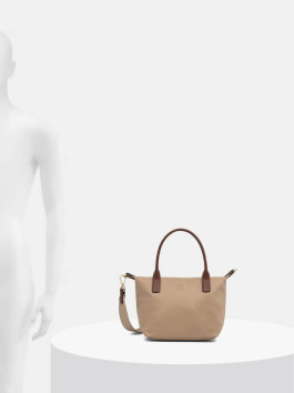 nahlad Tommy Hilfiger dámska béžová kabelka