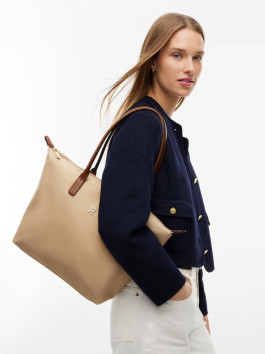 nahlad Tommy Hilfiger dámska béžová kabelka
