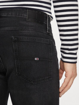 nahlad Tommy Jeans pánske čierne šortky