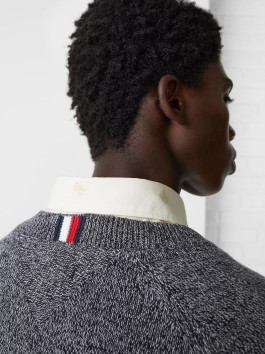 nahlad Tommy Hilfiger pánsky tmavošedý sveter TH Monogram