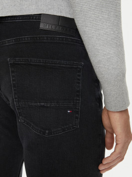 nahlad Tommy Hilfiger pánske čierne rifle 