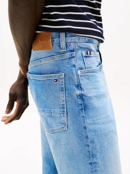 nahlad Tommy Hilfiger pánske riflové kraťasy