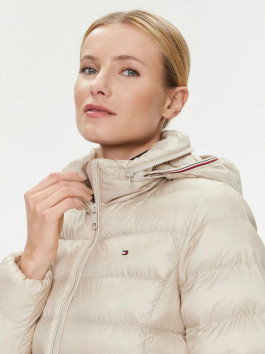 nahlad Tommy Hilfiger dámsky béžový kabát