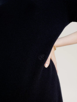 nahlad Tommy Hilfiger dámske čierne vlnené šaty