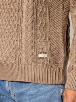 nahlad TJM SLM BADGE CABLE KNIŤ SWEATER
