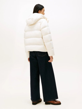 nahlad Tommy Hilfiger dámska krémová páperová bunda 