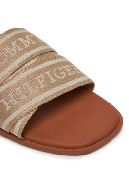 nahlad Tommy Hilfiger dámske hnedé žabky
