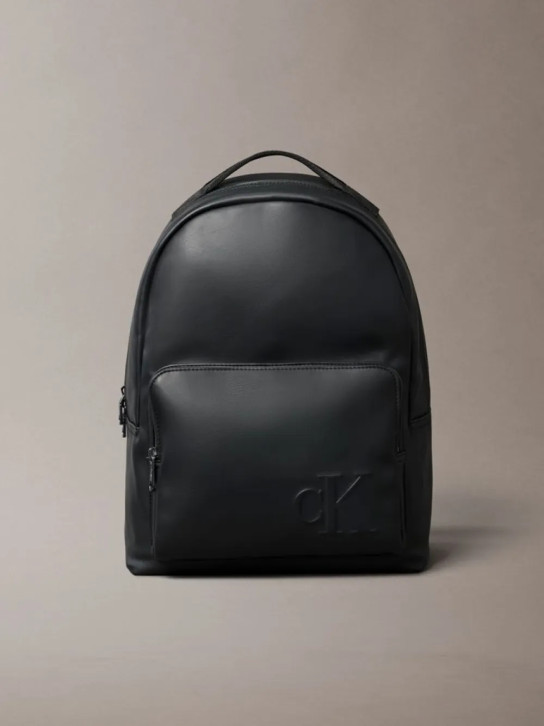 Calvin Klein pánsky čierny batoh